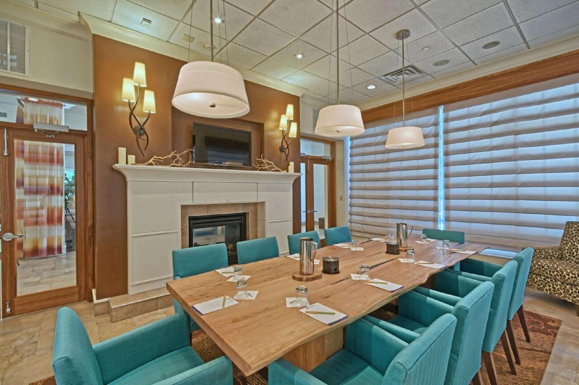 Hilton Garden Inn By Hilton Mount Laurel Exterior foto
